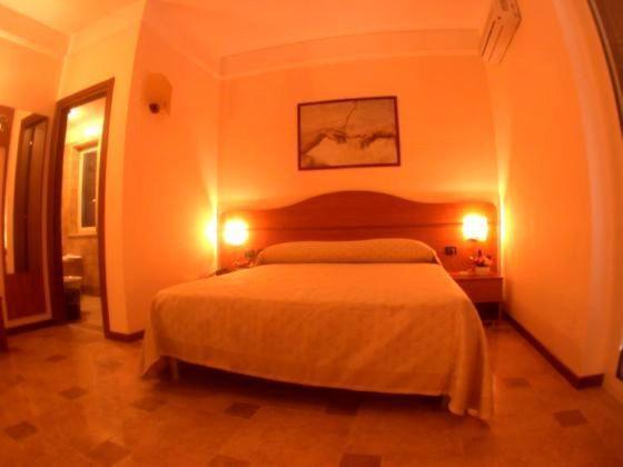 Amaranto Hotel Afragola Rum bild